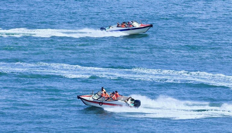 Speed Boat Tour Charleston Fun