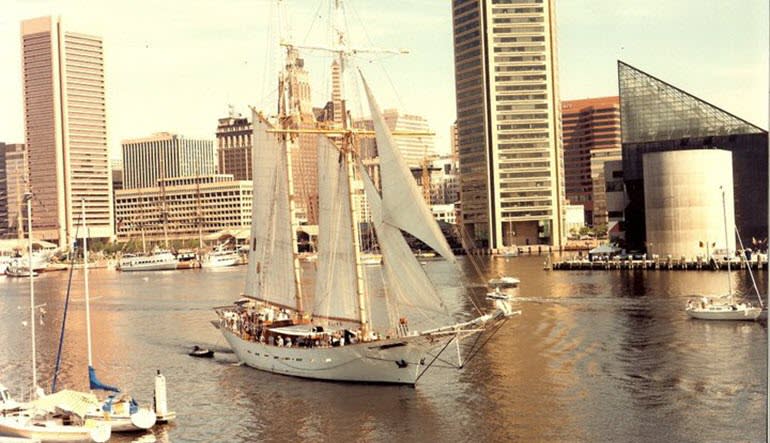 Sailing, Manhattan Twilight Tall Ship Discovery Cruise Golden