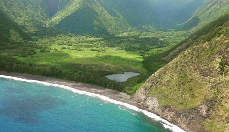 Helicopter Tour Big Island, Kohala Mountains Waipio Valley