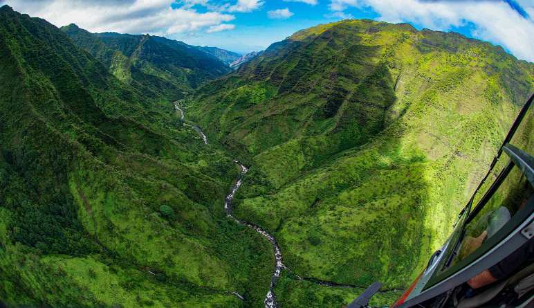 Helicopter Tour Maui, Hana Rainforest Flight hawaii helicopter jurassic landing ride