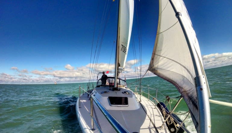 Chicago Sailing Private Charter Day - 2 Hours (WEEKDAY)