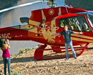 Grand Canyon Helicopter Tour with Canyon Floor Champagne Landing