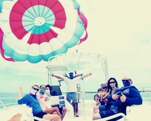 Parasail, Historic Seaport, Key West