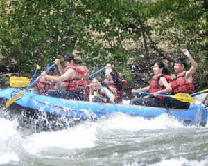 Whitewater Rafting & Wine Tasting, Wenatchee River - 4 Hours